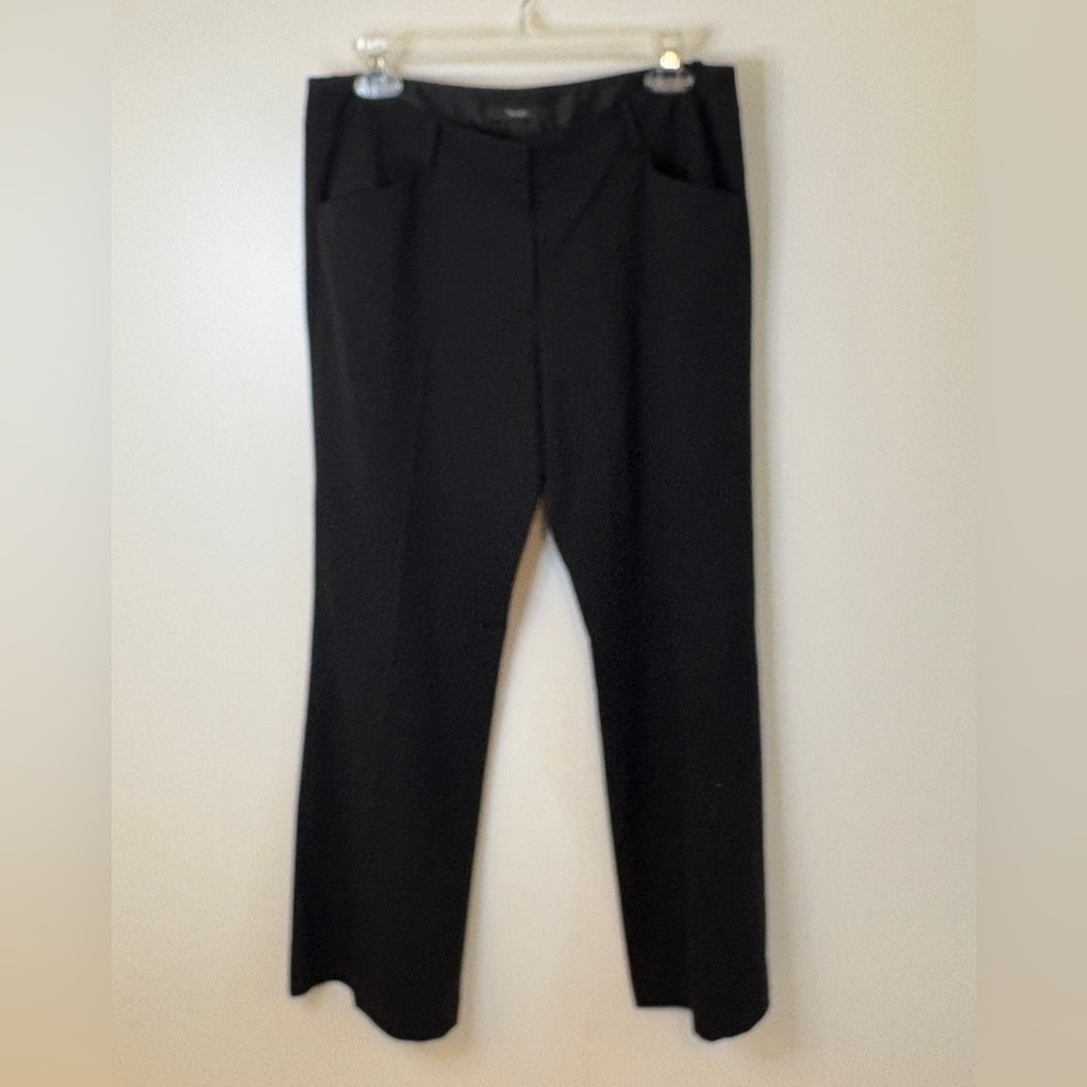 Tahari Elegant Black Slacks